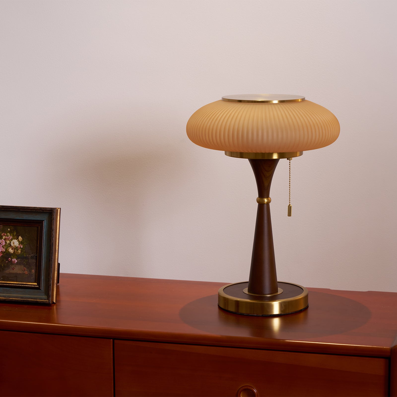 Tafellamp met Paddenstoelkap – Vintage Designverlichting voor Bureaus en Nachtkastjes | Sansoti