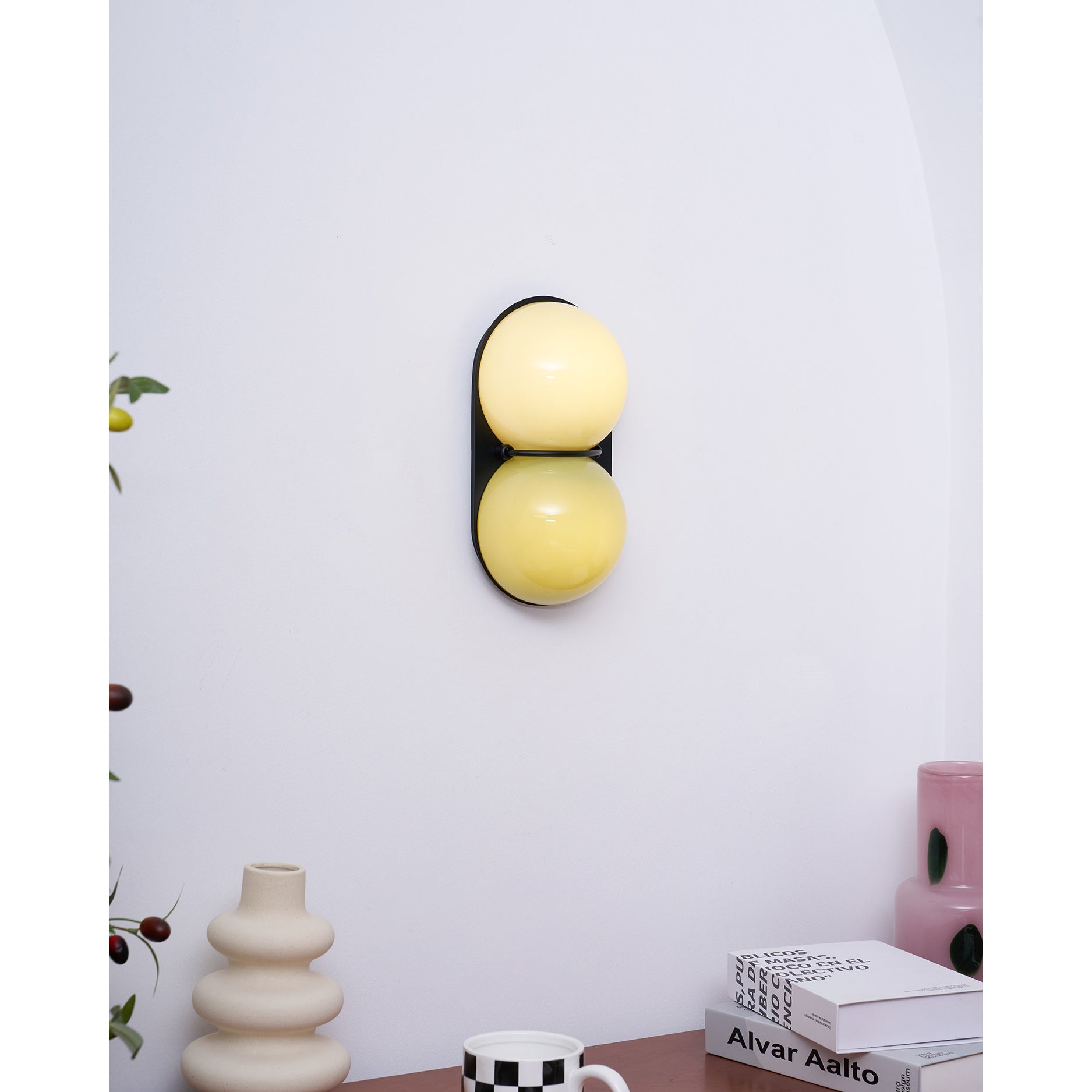 Moderne Dubbele Glazen Wandlamp – Speelse Verlichting met Gekleurde Glazen voor Slaapkamer & Kinderkamer | Sansoti
