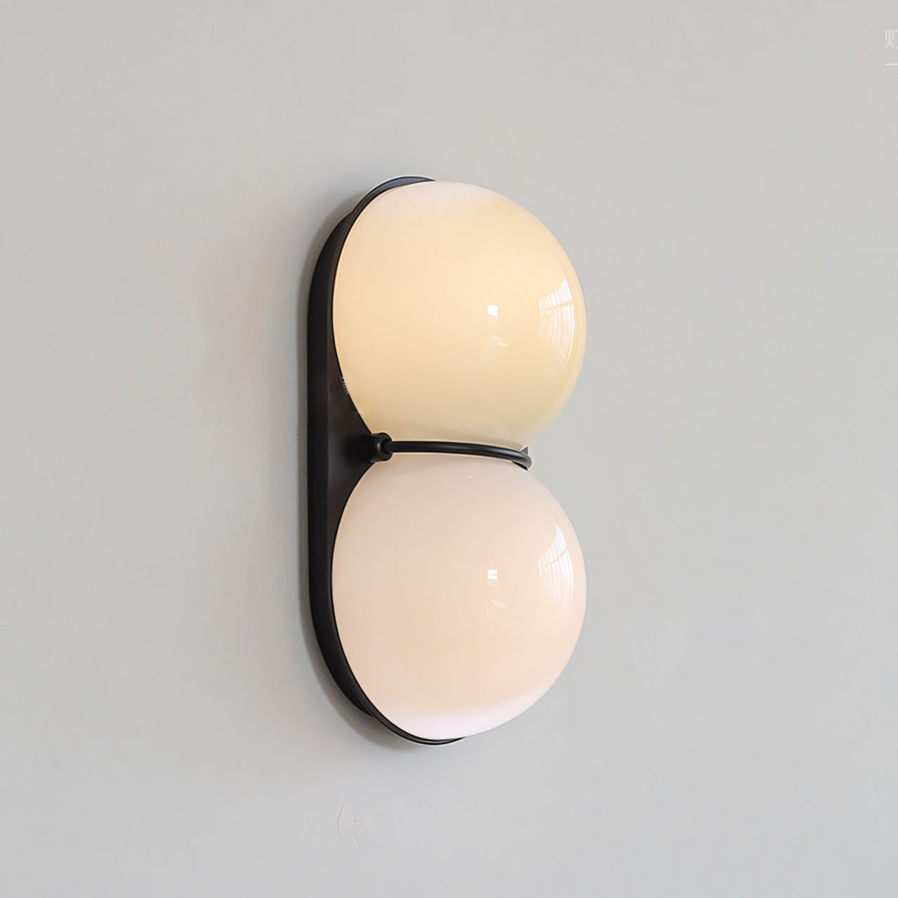 Moderne Dubbele Glazen Wandlamp – Speelse Verlichting met Gekleurde Glazen voor Slaapkamer & Kinderkamer | Sansoti