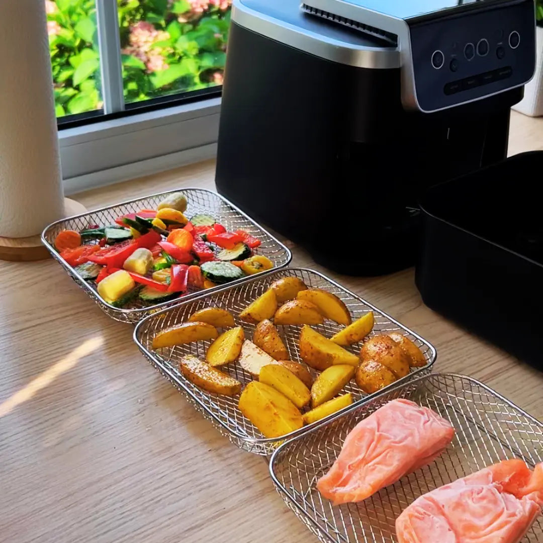 Stapelbare Mandjes voor Heteluchtfriteuses – RVS 304 – Inclusief 2 Hittebestendige Tangen – Rond, Rechthoekig of Vierkant | Sansoti