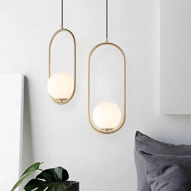 Scandinavische Hanglamp Mia met Gouden Armatuur en Glazen Kap – Moderne Plafondverlichting voor Eetkamer, Slaapkamer en Woonkamer | Sansoti