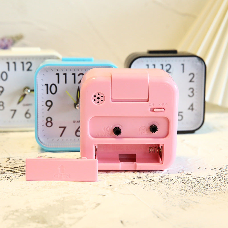 Minimalistische Stille Wekker met Goed Leesbaar Display en Zacht Alarm | Sansoti