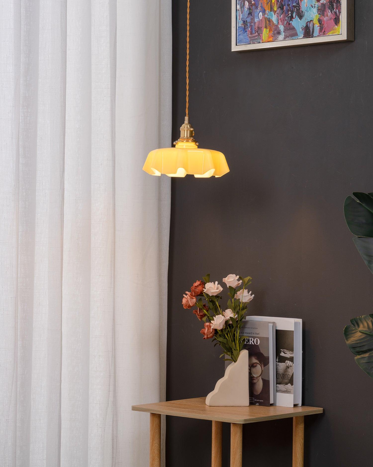 Geplooide Glazen Hanglamp met Messing Armatuur — Vintage Franse Stijl in Wit, Beige, Roze of Blauw — Verstelbare Kabel 150 cm | Sansoti