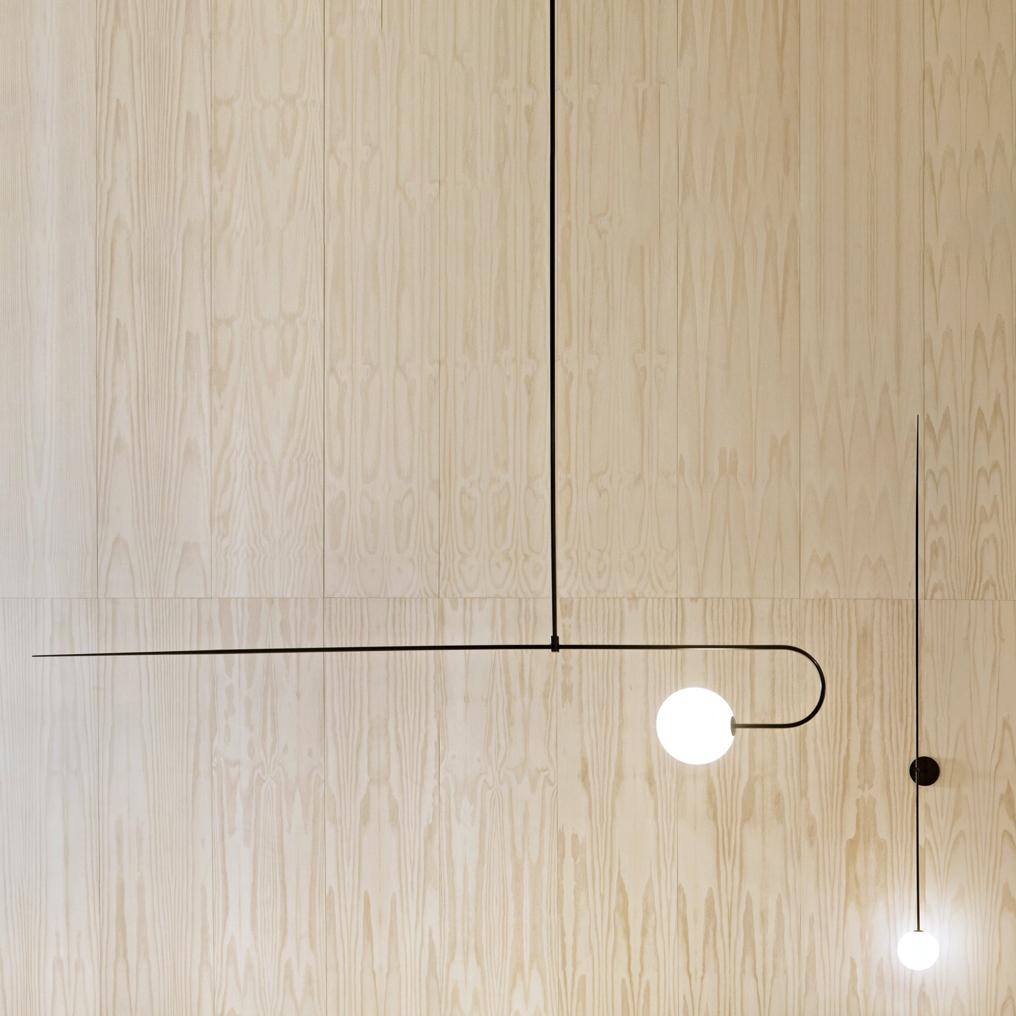 Mobiel Plafondlamp met Glazen Bollen – Modern Messing of Zwart Design – 9 Configuraties – G9 & G4 Fitting | Sansoti
