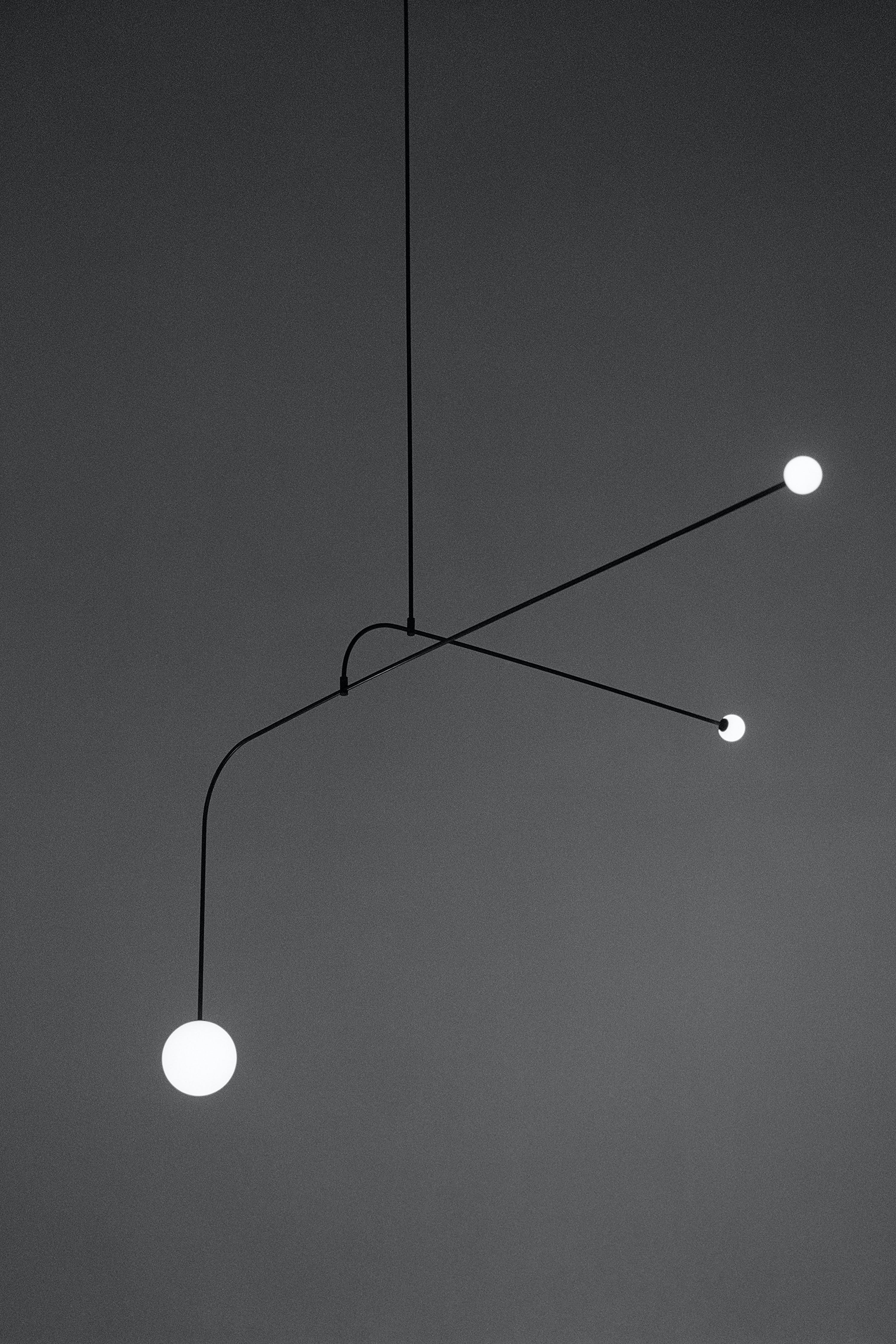 Mobiel Plafondlamp met Glazen Bollen – Modern Messing of Zwart Design – 9 Configuraties – G9 & G4 Fitting | Sansoti