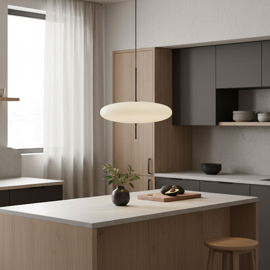 Opaalwitte Schijfhanglamp Elliptisch Design Glas-Effect Polymeer 3-4 Lichtpunten E26/E27 Moderne Designlamp Scandinavische Stijl Zwart of Wit Scandinavisch Interieur | Sansoti