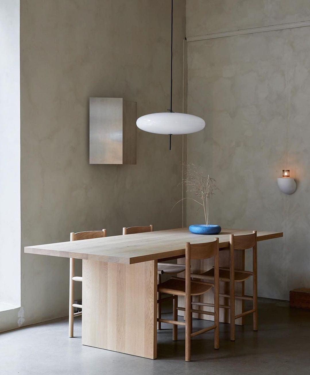 Opaalwitte Schijfhanglamp Elliptisch Design Glas-Effect Polymeer 3-4 Lichtpunten E26/E27 Moderne Designlamp Scandinavische Stijl Zwart of Wit Scandinavisch Interieur | Sansoti