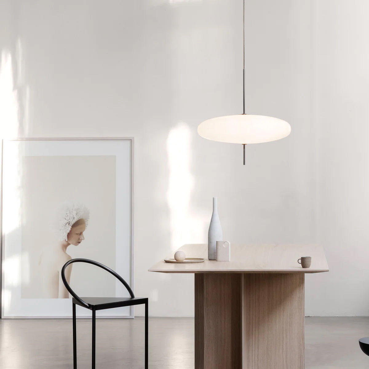 Opaalwitte Schijfhanglamp Elliptisch Design Glas-Effect Polymeer 3-4 Lichtpunten E26/E27 Moderne Designlamp Scandinavische Stijl Zwart of Wit Scandinavisch Interieur | Sansoti