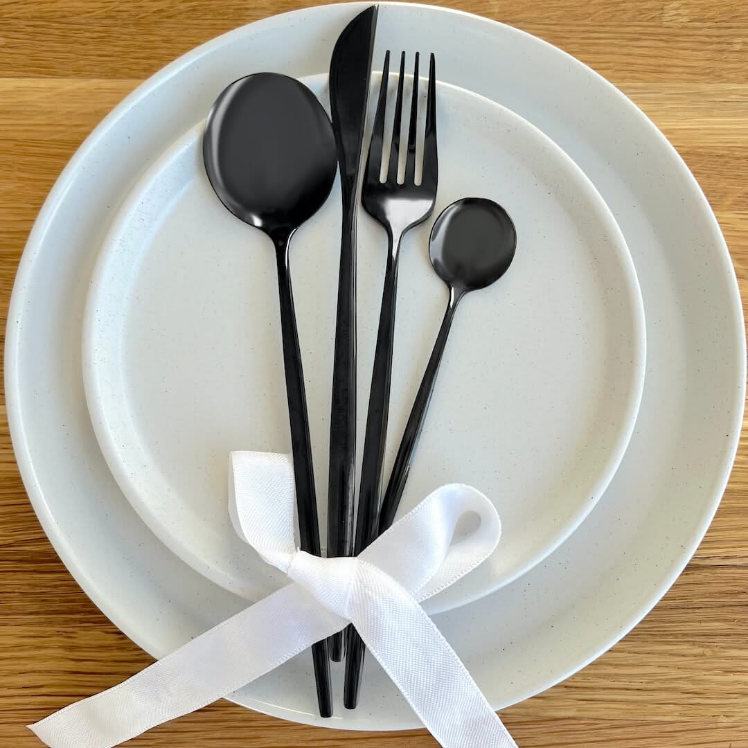 Zwart Bestek Set 4-delig RVS Mat Tafelbestek Duurzaam voor Dagelijks Gebruik Feestelijke Diners Keuken | Sansoti