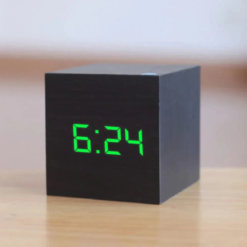 Compacte LED-Wekker Kubusvorm met Temperatuurweergave Nachtmodus en Alarmfunctie voor Slaapkamer Bureau | Sansoti