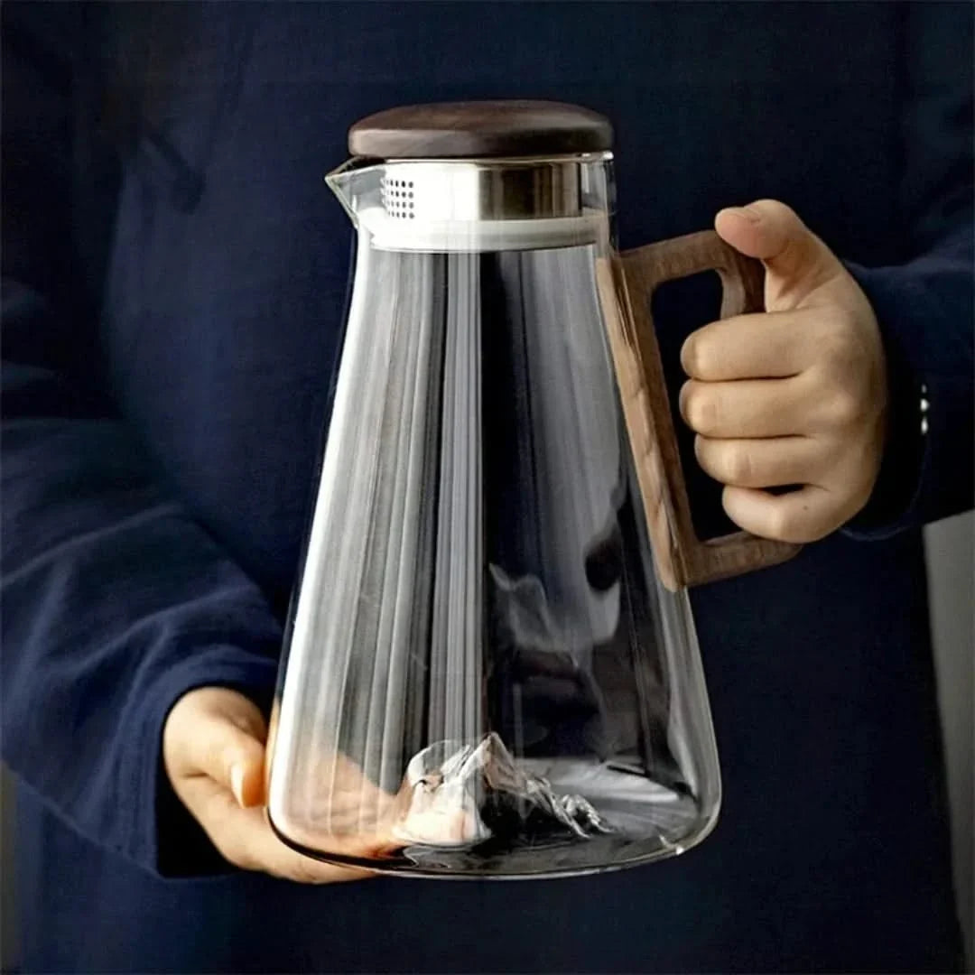 Glazen Waterkan met Houten Handvat 2L - Hittebestendig Borosilicaatglas met Filter - Transparant Karaf | Sansoti