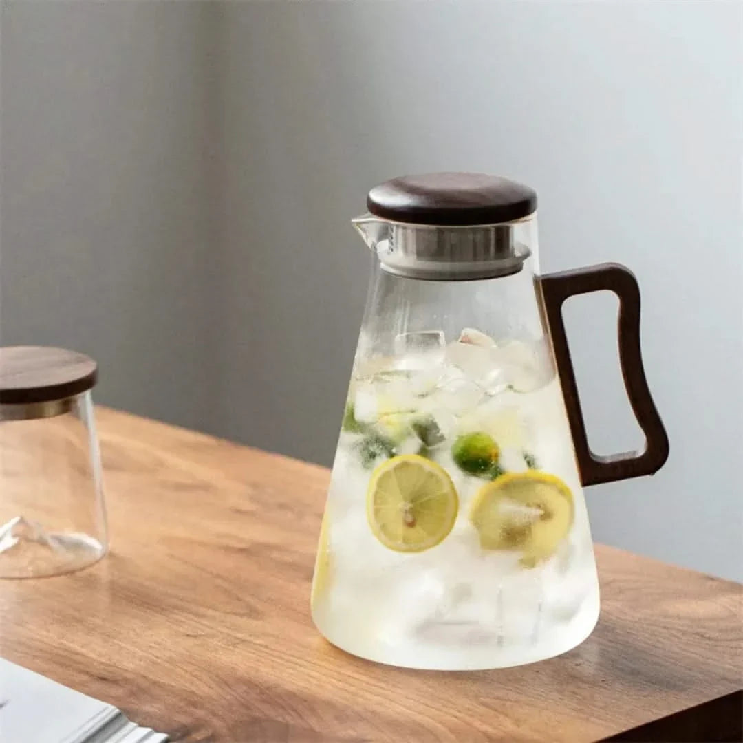 Glazen Waterkan met Houten Handvat 2L - Hittebestendig Borosilicaatglas met Filter - Transparant Karaf | Sansoti