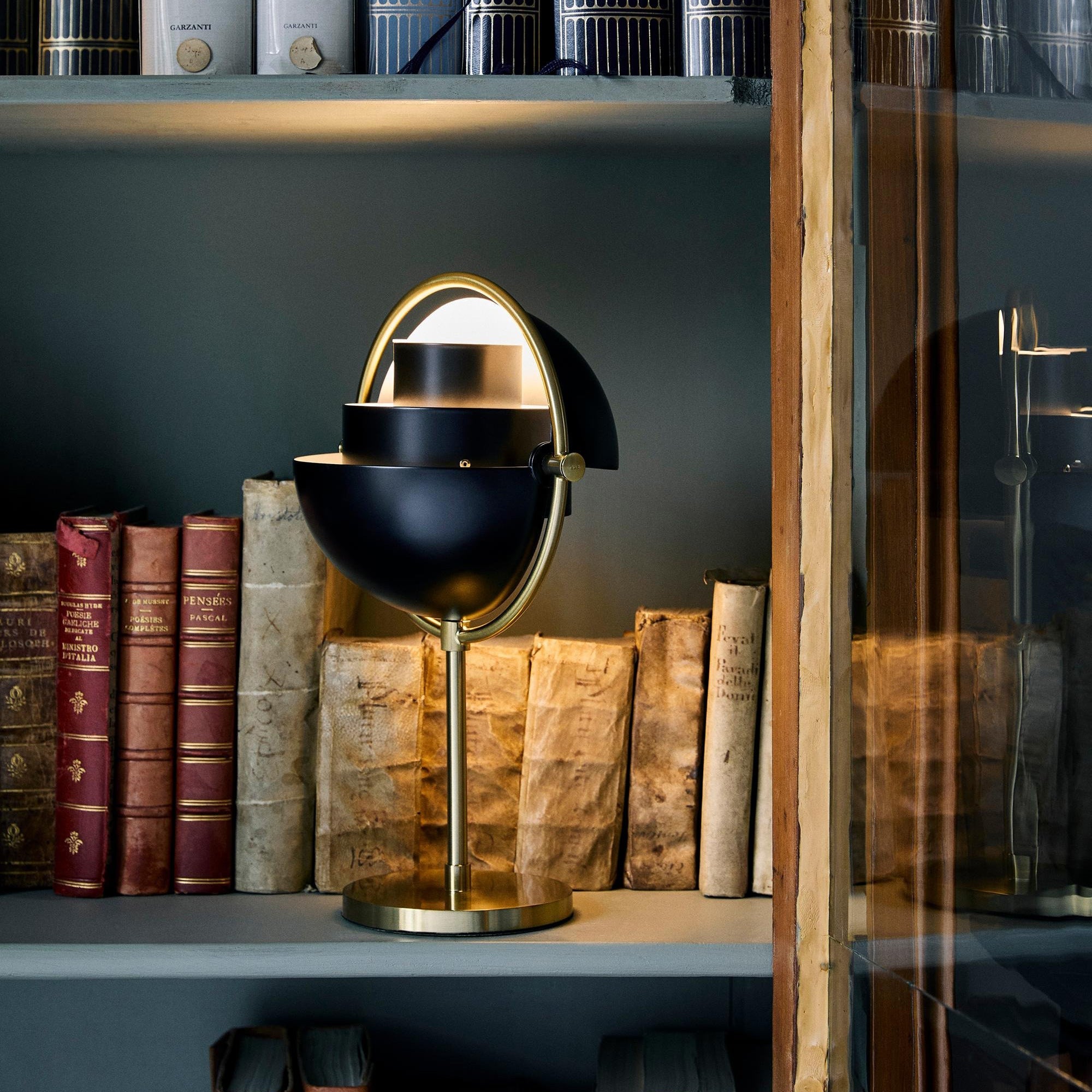 Draagbare Tafellamp met Geïntegreerde LED en USB-Oplaadbare Batterij – Dimbaar 330 Lumen 3000K Modern Design | Sansoti