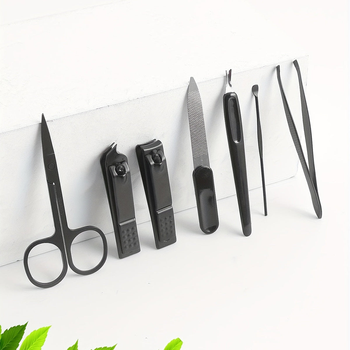 Set professionnel de soins des ongles 7 pièces, manucure et pédicure, étui en acier inoxydable, format compact de voyage | Sansoti