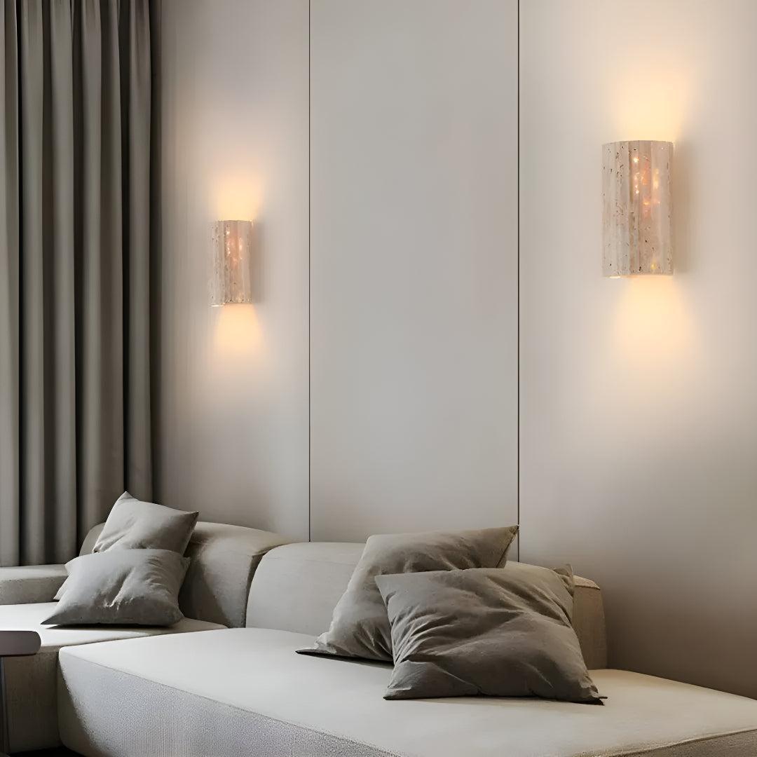 Kinkiet z kamienia naturalnego, LED, ciepłe białe światło, nowoczesny skandynawski design do salonu, sypialni i przedpokoju, unikalne użylenie | Sansoti