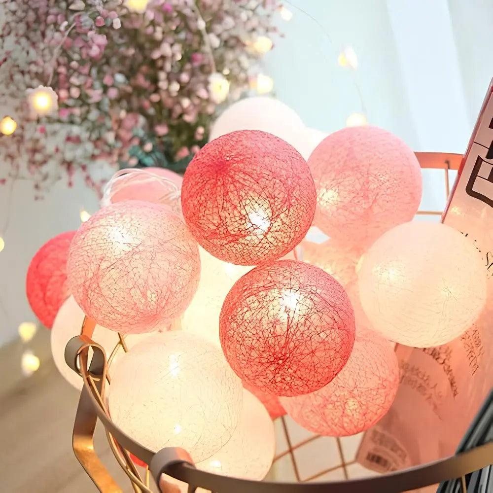 Lichtslinger met Geweven Bolletjes Warm LED Sfeerlicht voor Slaapkamer Woonkamer 20-200 Lichtpunten | Sansoti