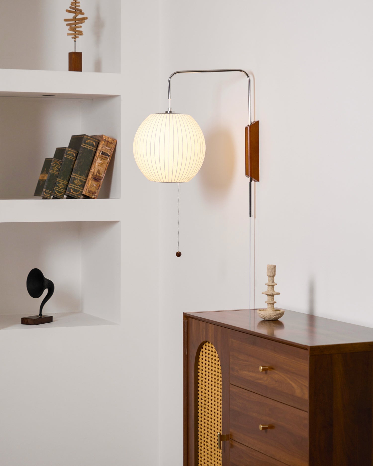 Wandlamp Zijden Kap Walnoot Metaal Wit Woonkamer Slaapkamer | Sansoti