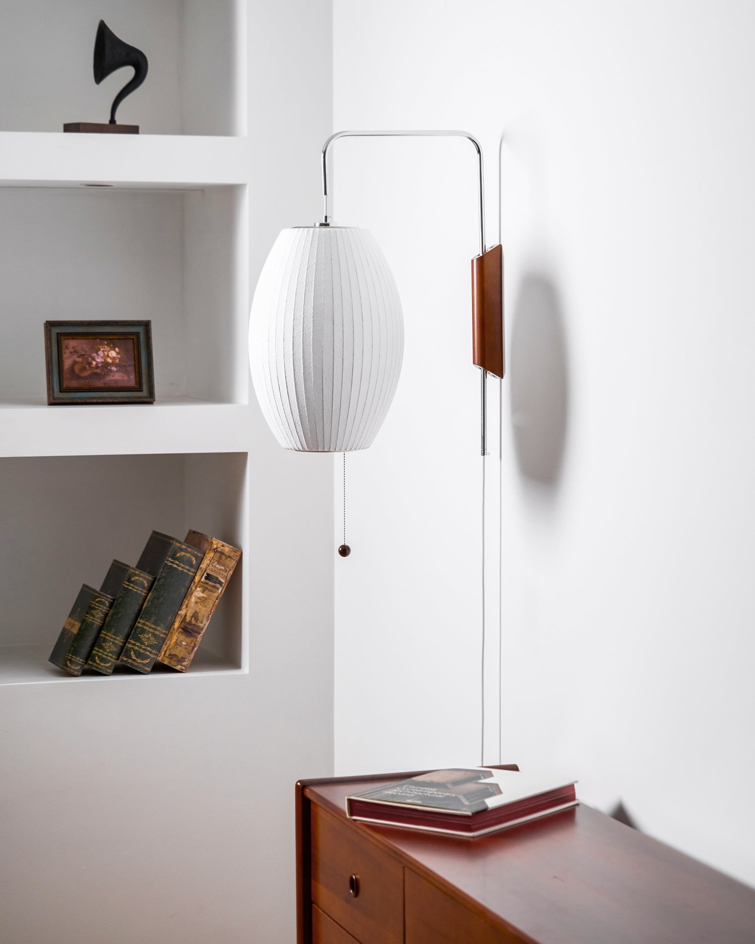 Wandlamp Zijden Kap Walnoot Metaal Wit Woonkamer Slaapkamer | Sansoti