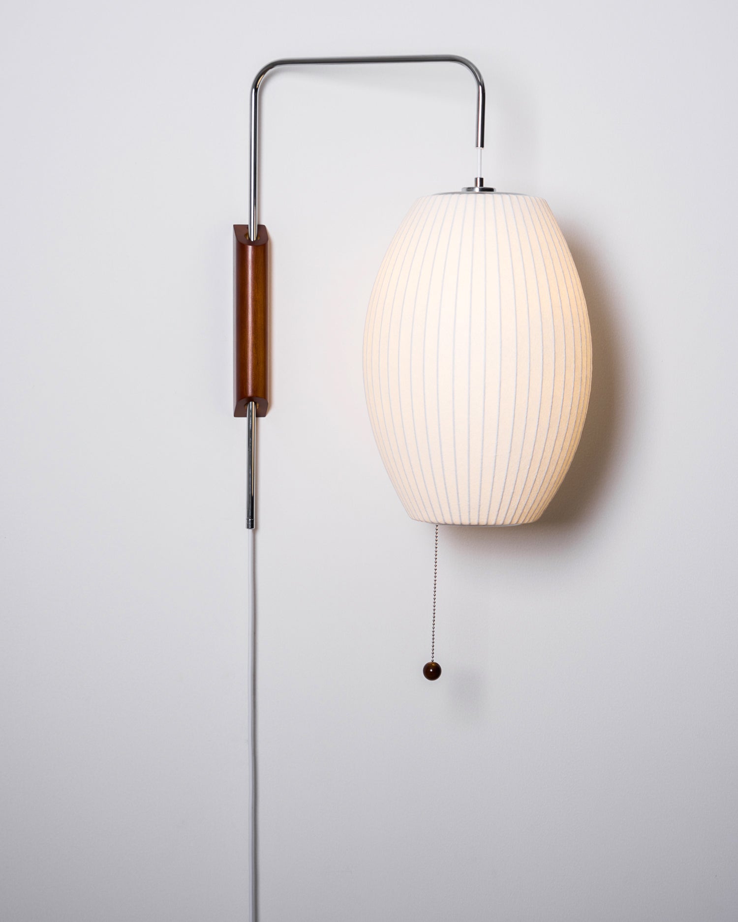 Wandlamp Zijden Kap Walnoot Metaal Wit Woonkamer Slaapkamer | Sansoti