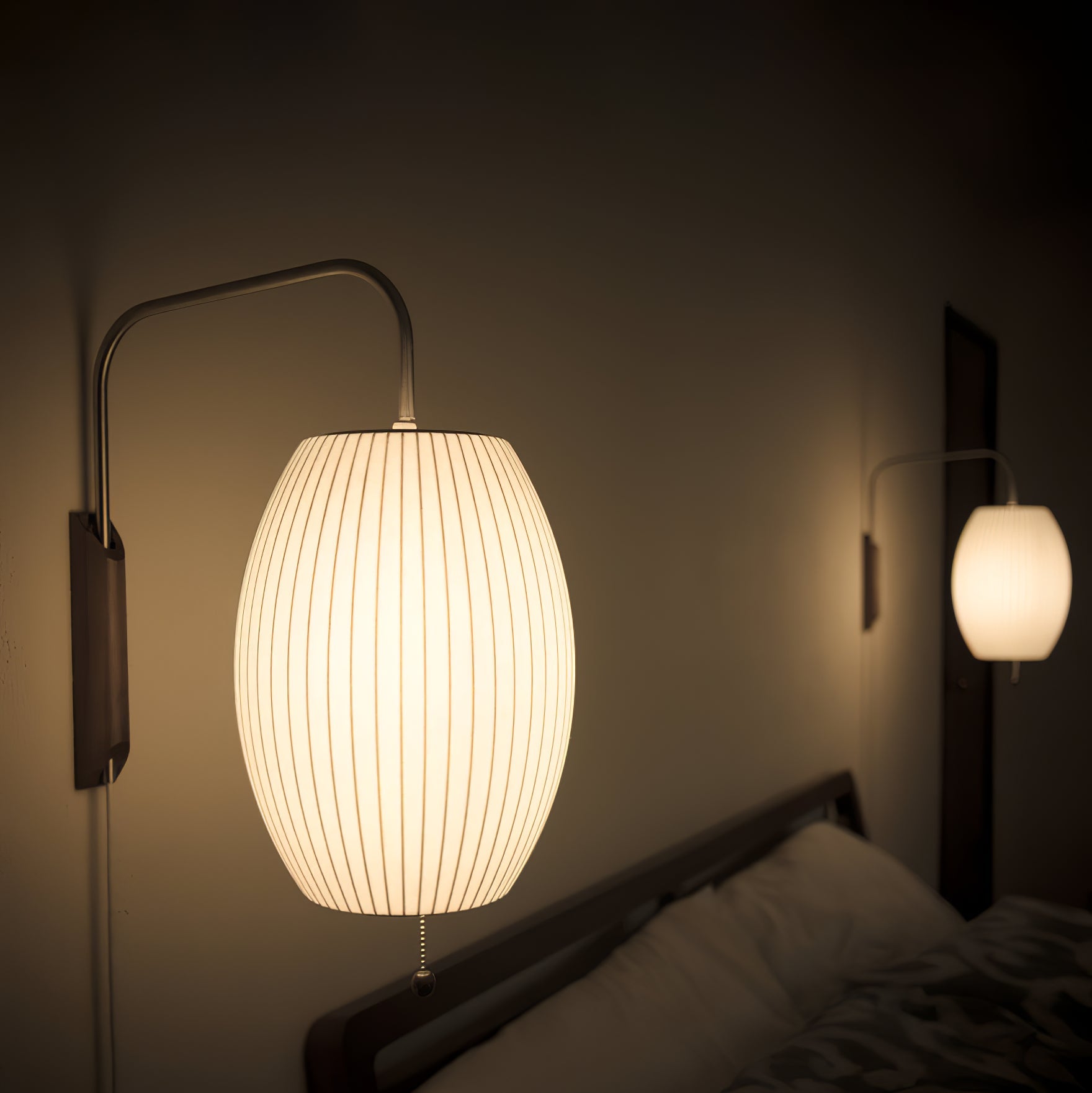Wandlamp Nelson Bubble Polymeer Staalwire Walnoot Wit Mid-Century E27 4 Vormen Slaapkamer | Sansoti