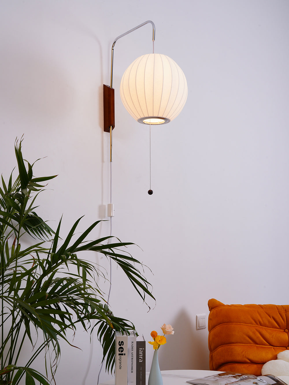 Wandlamp Zijden Kap Walnoot Metaal Wit Woonkamer Slaapkamer | Sansoti