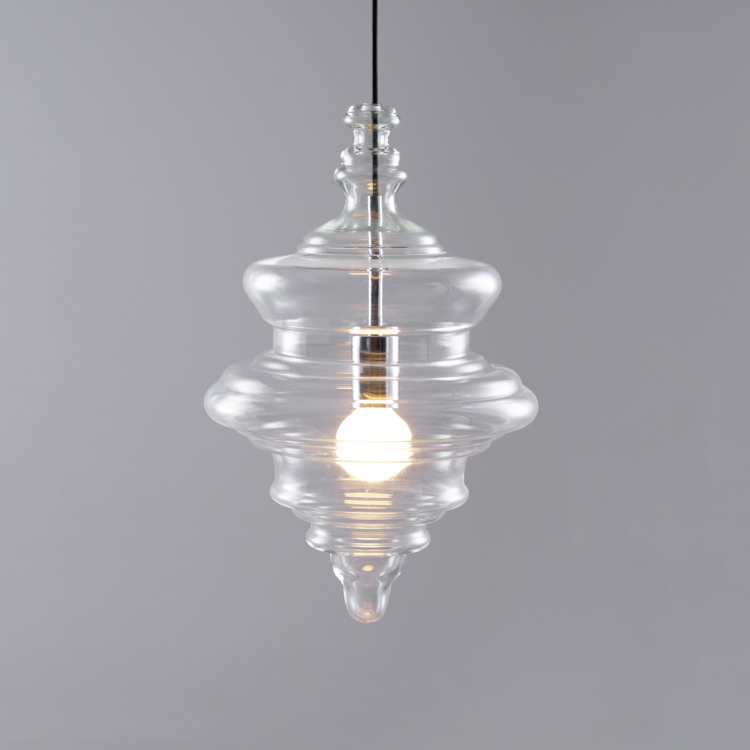 Hanglamp Geïnspireerd op Metropolitan Opera met Vloeiende Silhouet – Handgemaakt Glas in Transparant, Opaal of Amber – Verstelbare Draad 150 cm | Sansoti