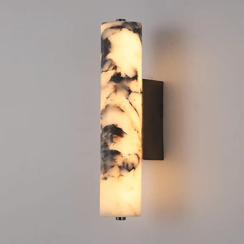 Schmale vertikale Marmor-Wandleuchte LED 28 cm warmweißes Licht Naturstein-Design Flur Schlafzimmer Diele Wohnzimmer | Sansoti