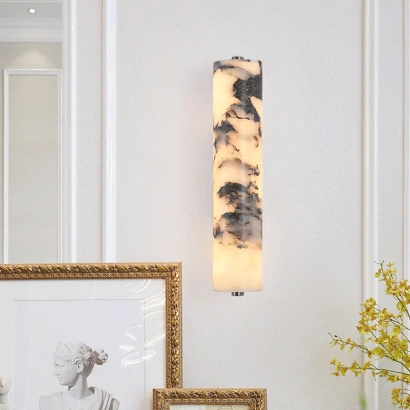 Schmale vertikale Marmor-Wandleuchte LED 28 cm warmweißes Licht Naturstein-Design Flur Schlafzimmer Diele Wohnzimmer | Sansoti