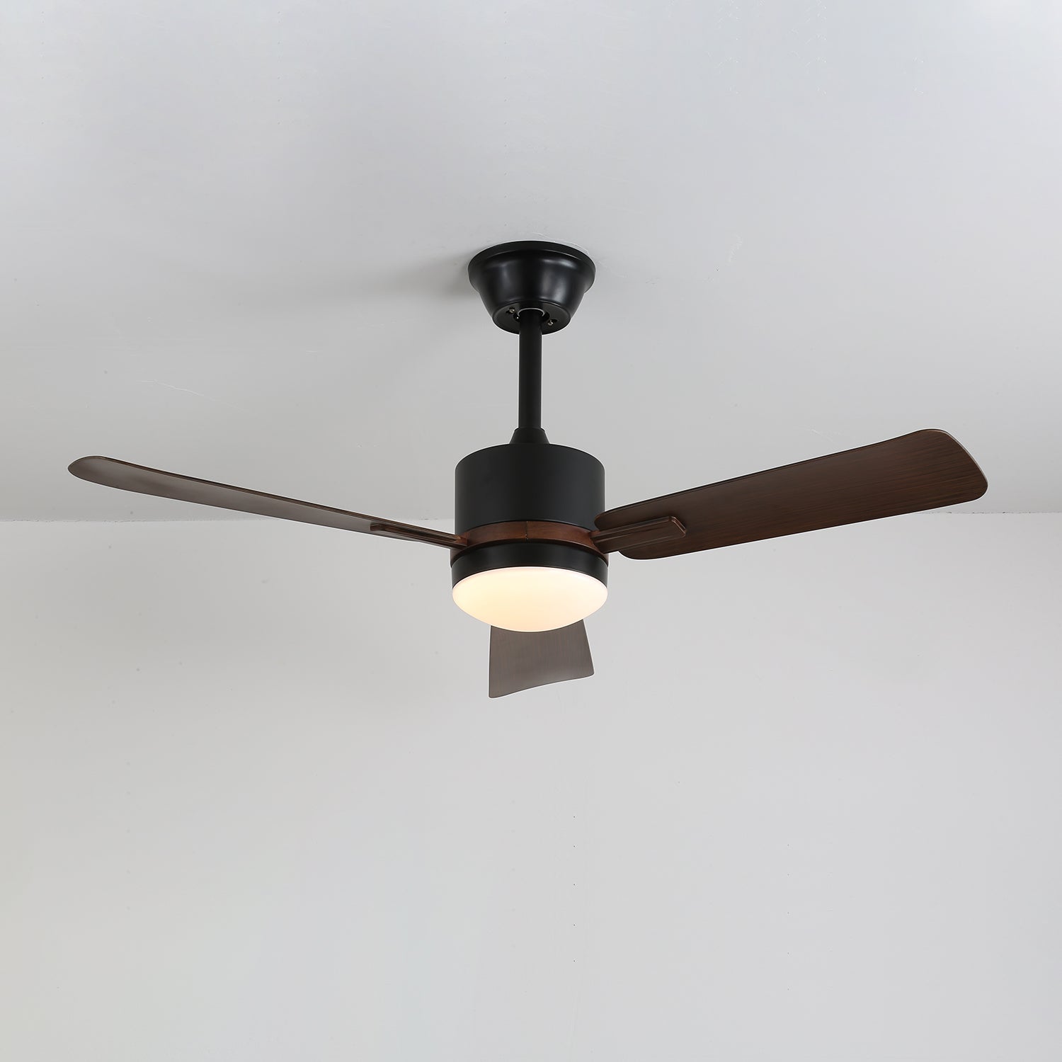 Moderne Plafondventilator met Verlichting — Hout & LED — Afstandsbediening | Sansoti