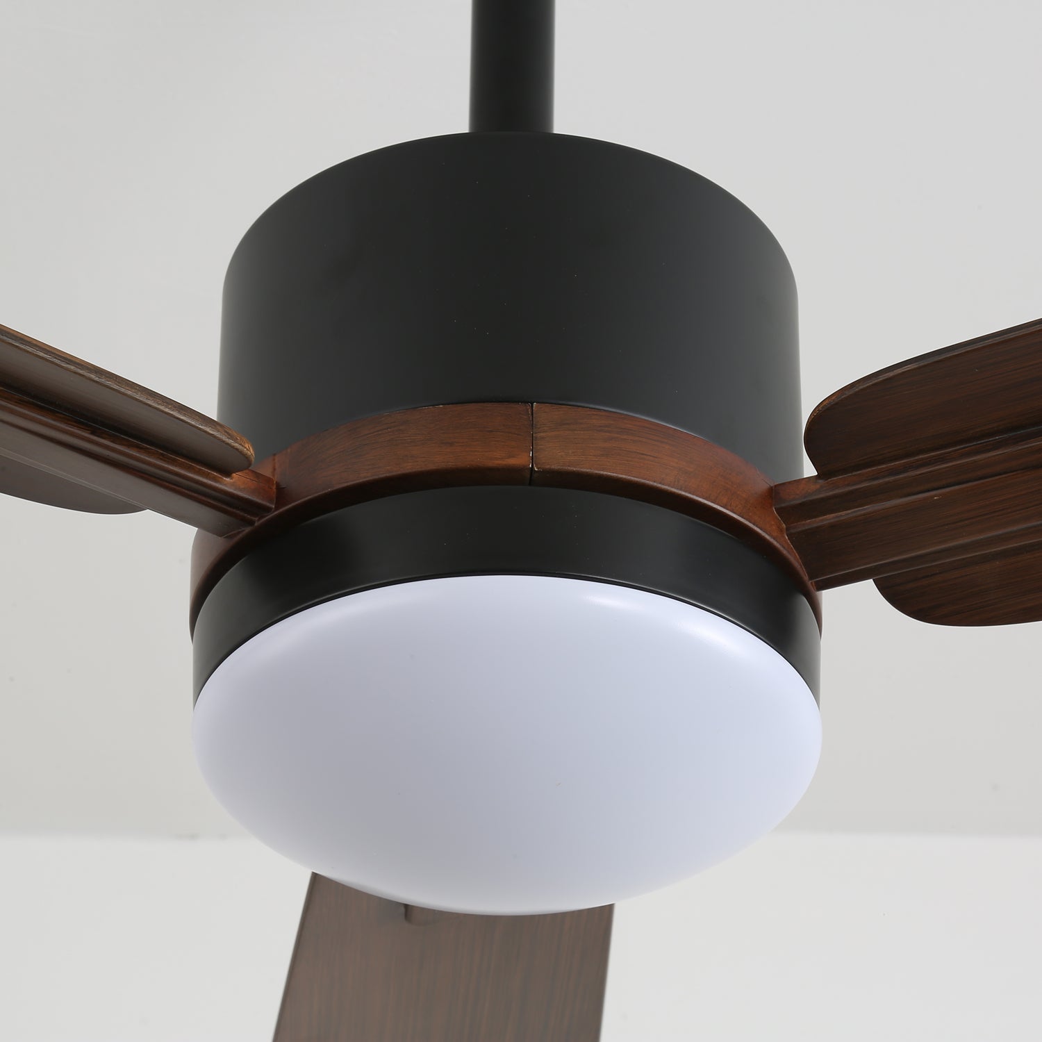 Moderne Plafondventilator met Verlichting — Hout & LED — Afstandsbediening | Sansoti