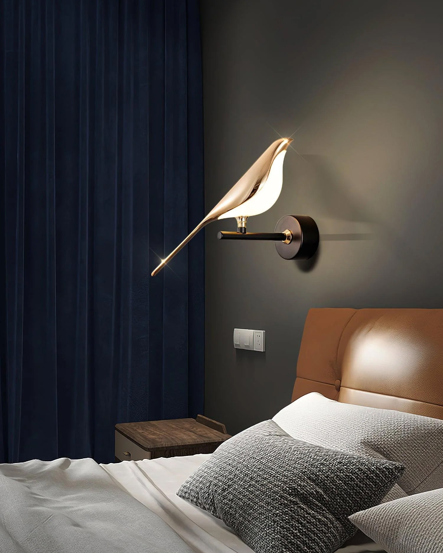 Wandlamp met Vogelmotief en Verstelbare Lamparmen – Zwart & Roségoud Design 1 of 2 Lichtpunten Magnetische Vogel Moderne Decoratieve Verlichting | Sansoti