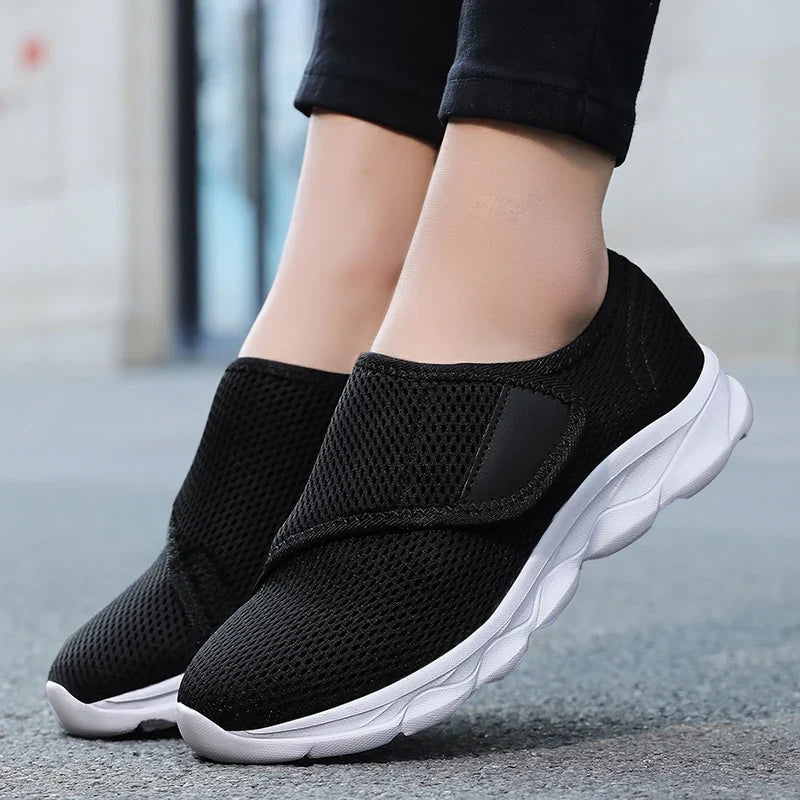 Orthopädischer Wanderschuh Extraweit Verstellbar Komfortabel Geräumige Passform Atmungsaktives Mesh Unterstützung | Sansoti