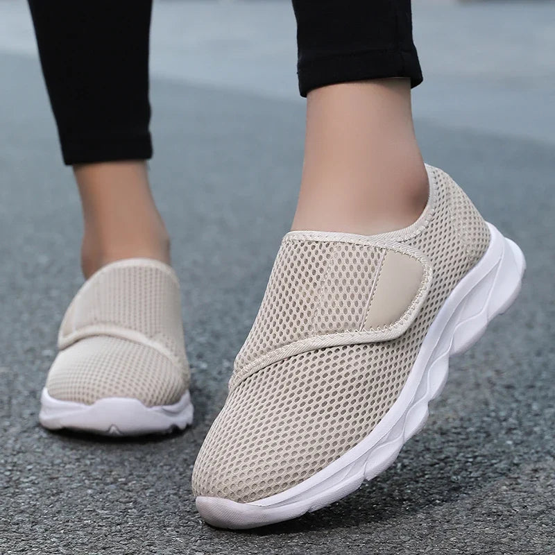 Orthopädischer Wanderschuh Extraweit Verstellbar Komfortabel Geräumige Passform Atmungsaktives Mesh Unterstützung | Sansoti