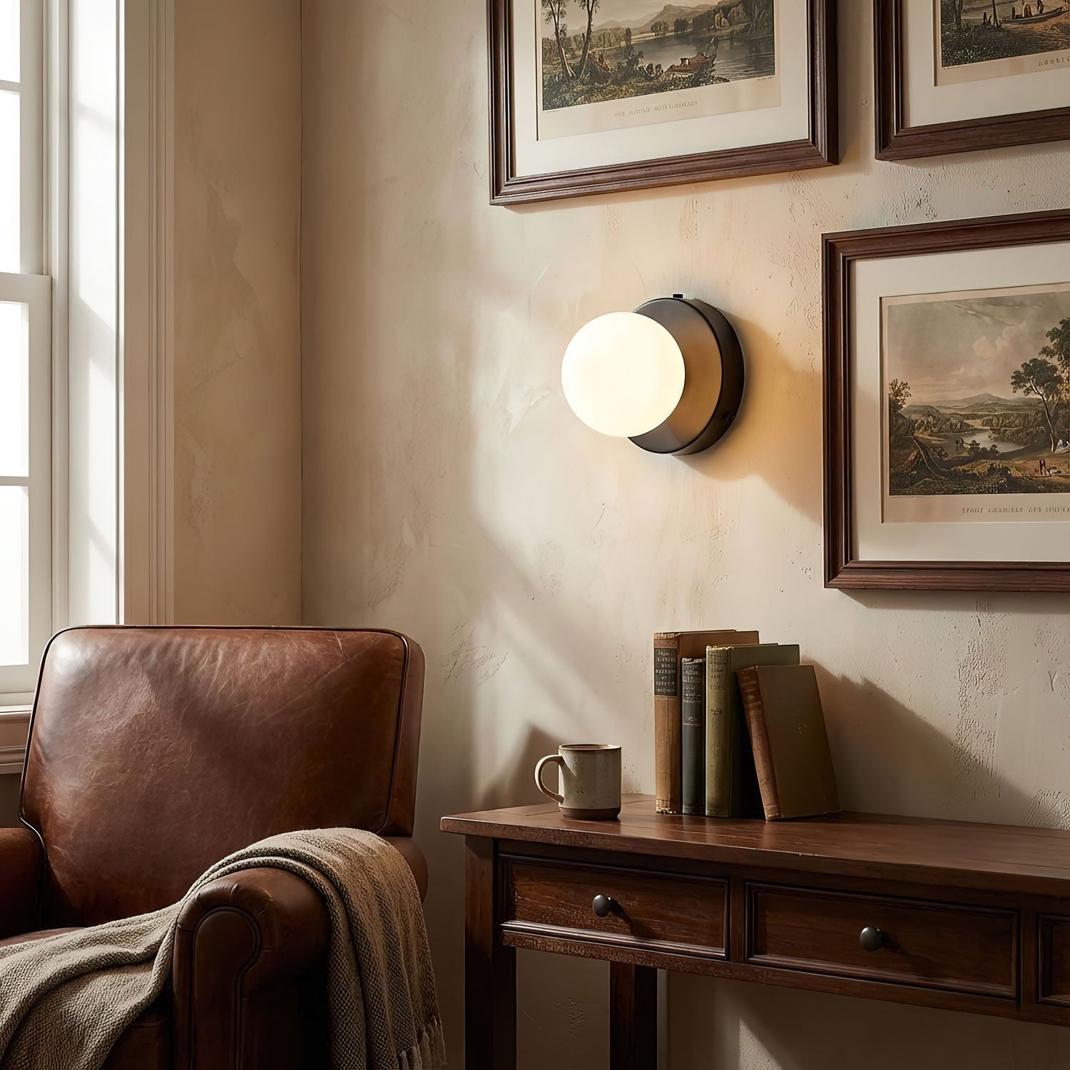 Nuvol Wandlamp — Metalen Wandspot met Glazen Bol ø12cm — Compacte Wandverlichting in 5 Kleuren | Sansoti
