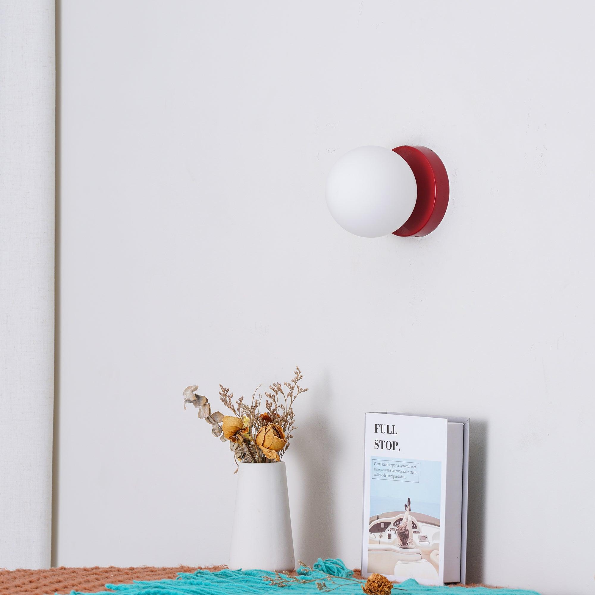 Nuvol Wandlamp — Metalen Wandspot met Glazen Bol ø12cm — Compacte Wandverlichting in 5 Kleuren | Sansoti