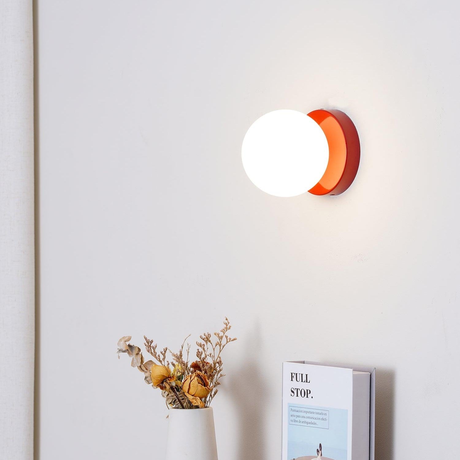Nuvol Wandlamp — Metalen Wandspot met Glazen Bol ø12cm — Compacte Wandverlichting in 5 Kleuren | Sansoti