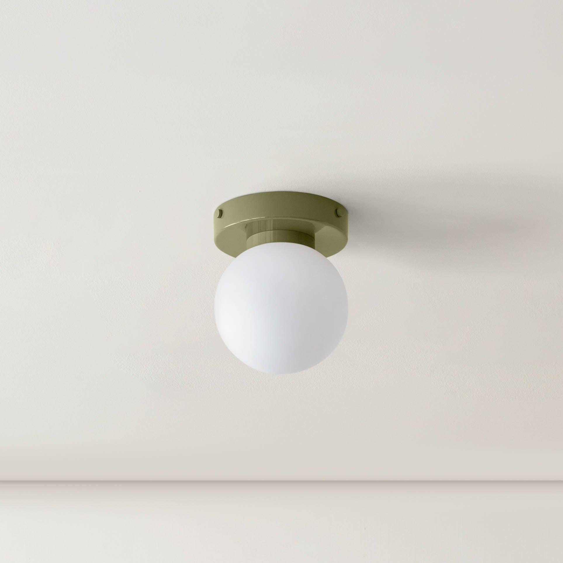 Nuvol Wandlamp — Metalen Wandspot met Glazen Bol ø12cm — Compacte Wandverlichting in 5 Kleuren | Sansoti