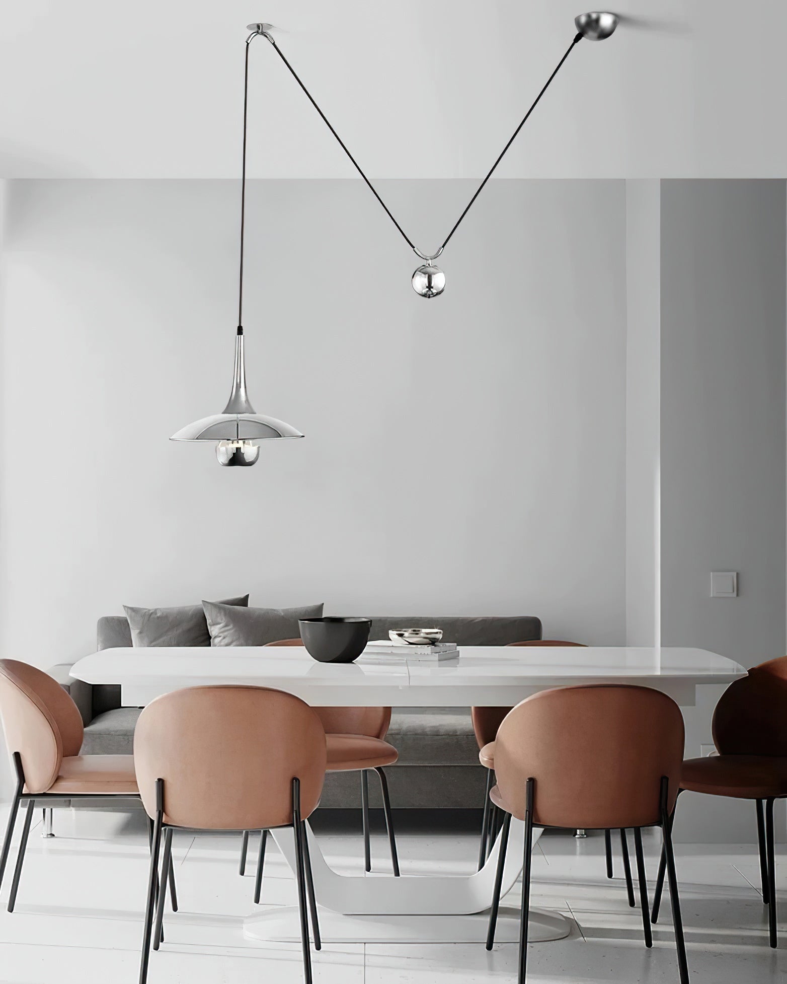Verstelbare Hanglamp met Tegengewicht — Industriële Metalen Pendellamp in Chroom of Goud | Sansoti