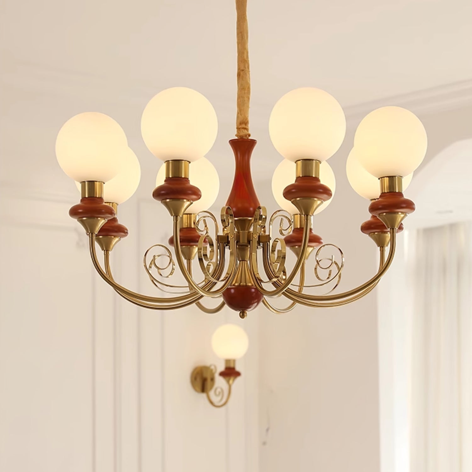 Kroonluchter met Groene Glazen Kappen en Gouden of Zwarte Afwerking – Luxe Hanglamp in 3, 5 of 8 Lichtpunten | Sansoti