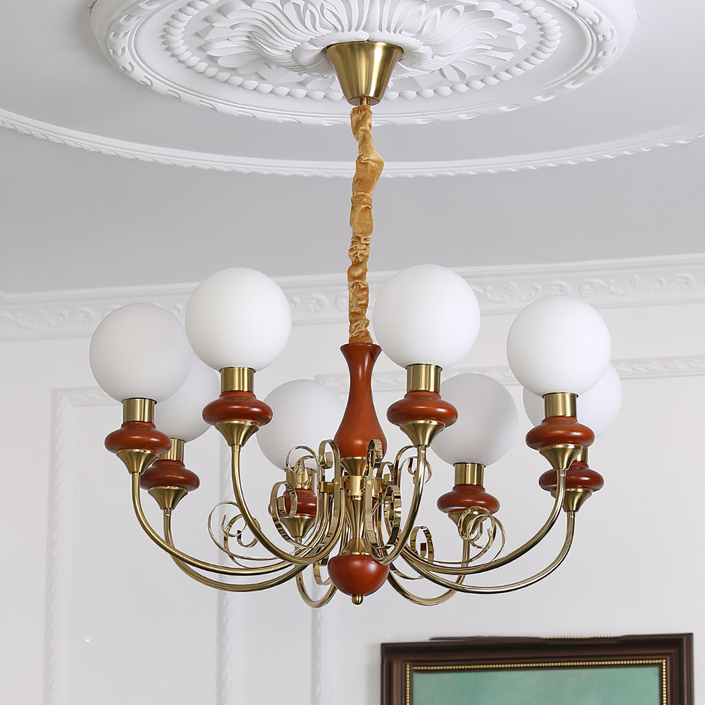 Kroonluchter met Groene Glazen Kappen en Gouden of Zwarte Afwerking – Luxe Hanglamp in 3, 5 of 8 Lichtpunten | Sansoti