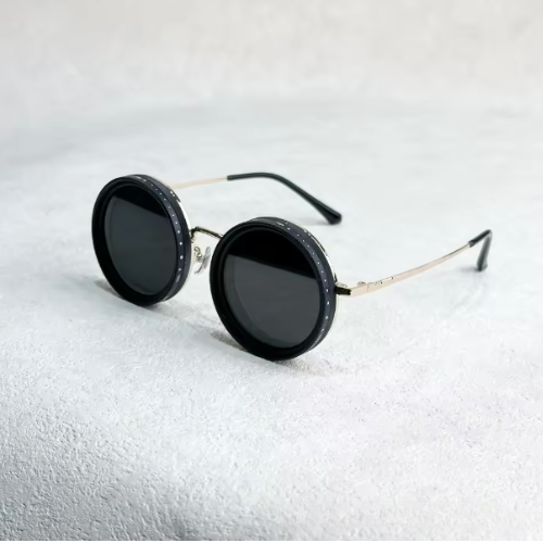 Zonnebril met Donkere Glazen UV400 Bescherming Zwart Retro Goud Zilver Fashion | Sansoti