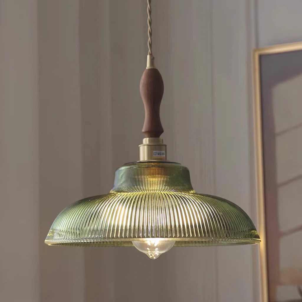 Pendelleuchte geriffeltes Glas Grün Messing Art déco Vintage Esszimmer Stimmungsvolles warmes Licht Retro-Stil Design | Sansoti