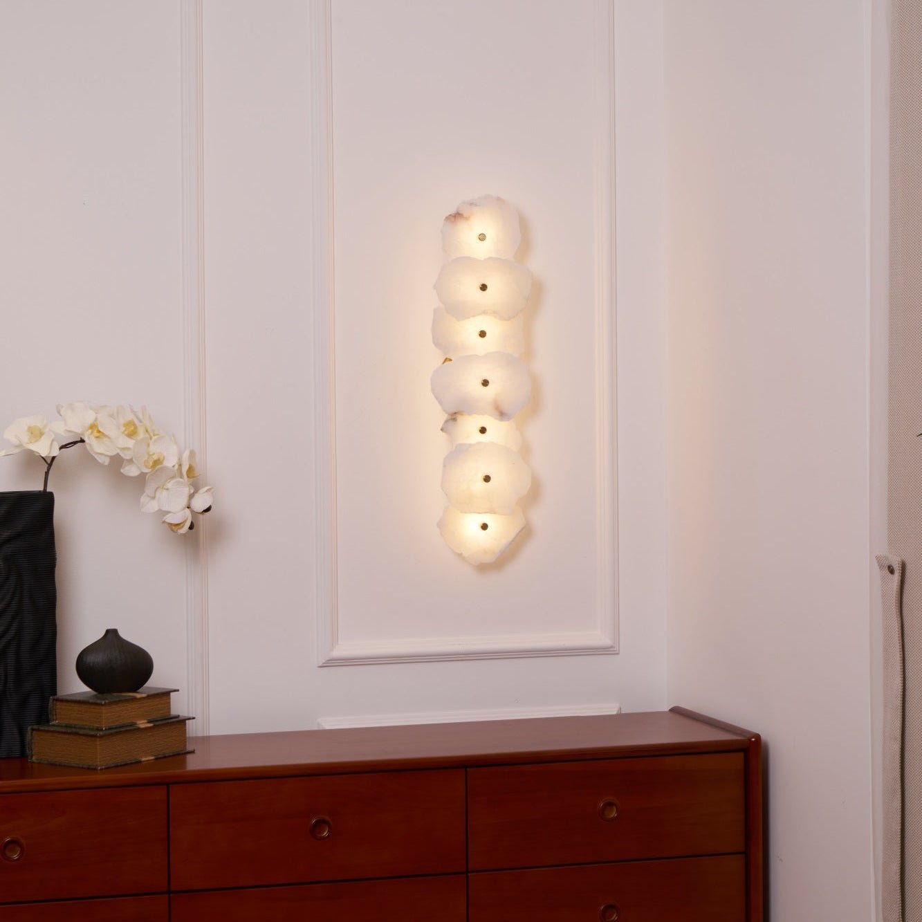 Alabasten Wandlamp — Echte Natuursteen met Gouden Armatuur — 1/3/5/7/9 Lichtpunten | Sansoti
