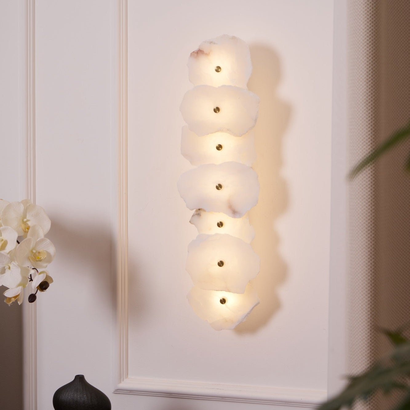 Alabasten Wandlamp — Echte Natuursteen met Gouden Armatuur — 1/3/5/7/9 Lichtpunten | Sansoti
