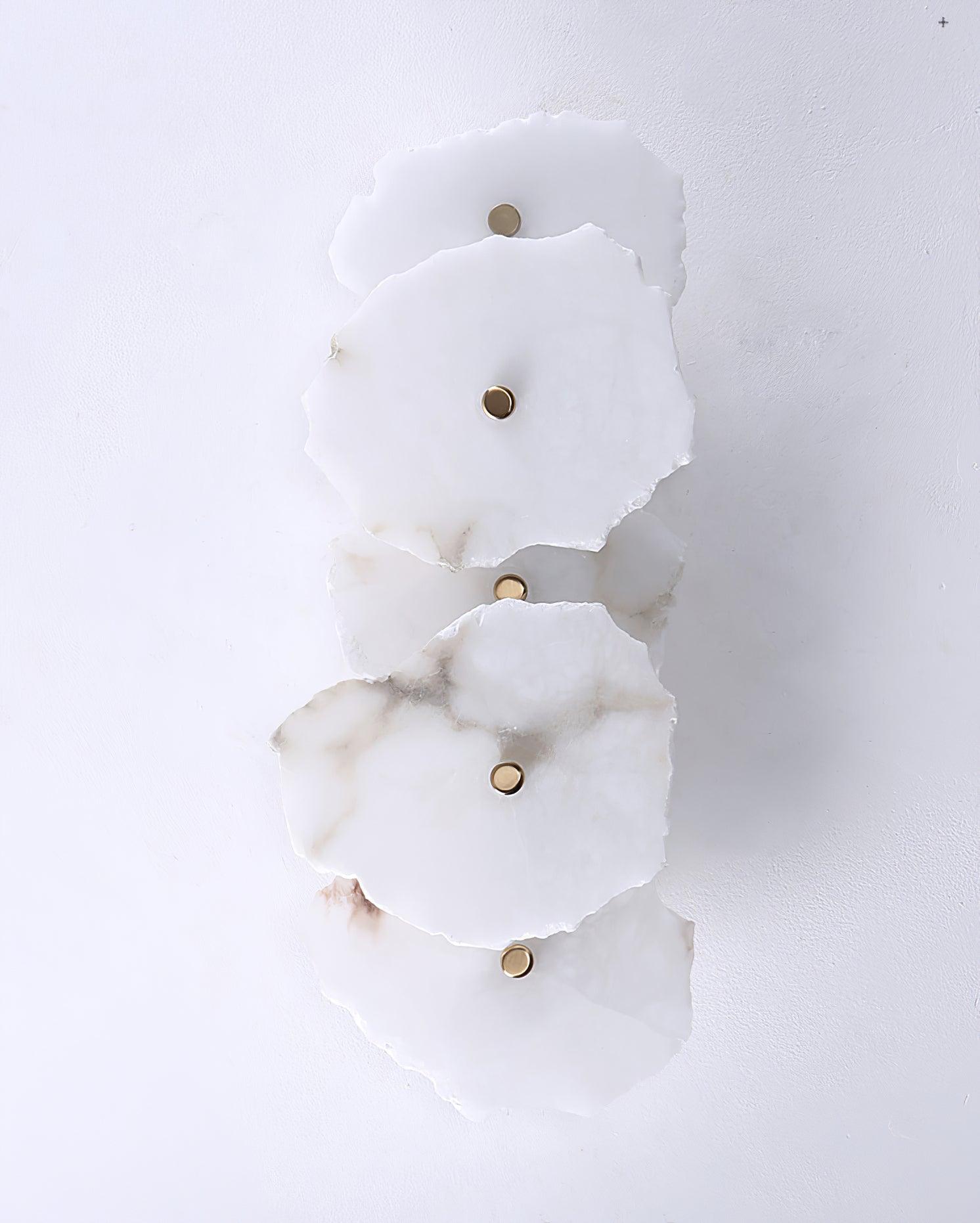 Alabasten Wandlamp — Echte Natuursteen met Gouden Armatuur — 1/3/5/7/9 Lichtpunten | Sansoti