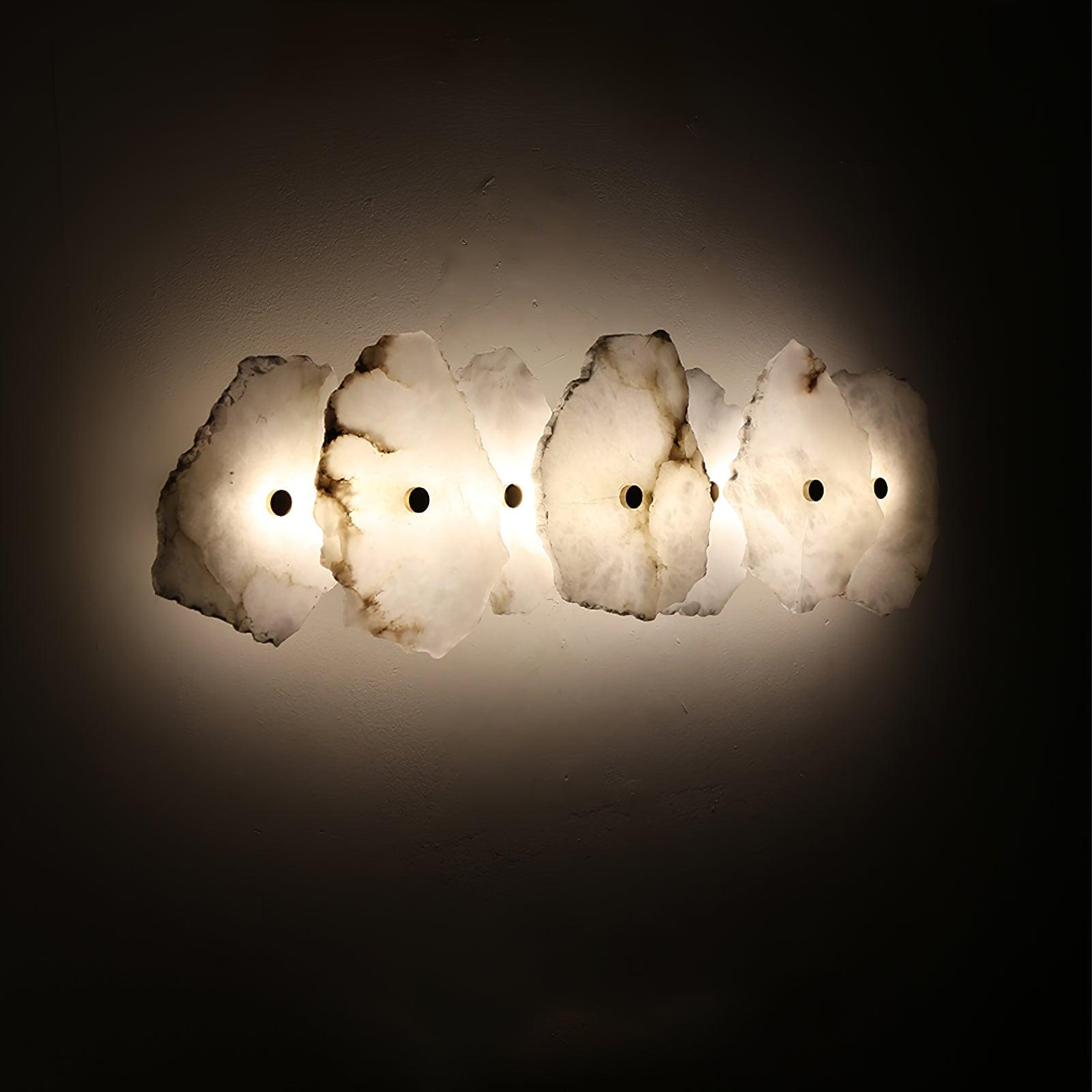 Alabasten Wandlamp — Echte Natuursteen met Gouden Armatuur — 1/3/5/7/9 Lichtpunten | Sansoti