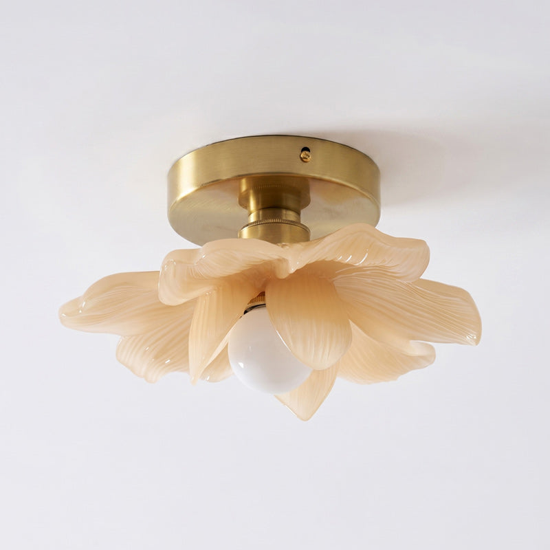 Plafondlamp met Bloesemontwerp in Hars en Messing – Elegante Verlichting voor Slaapkamer en Gang | Sansoti