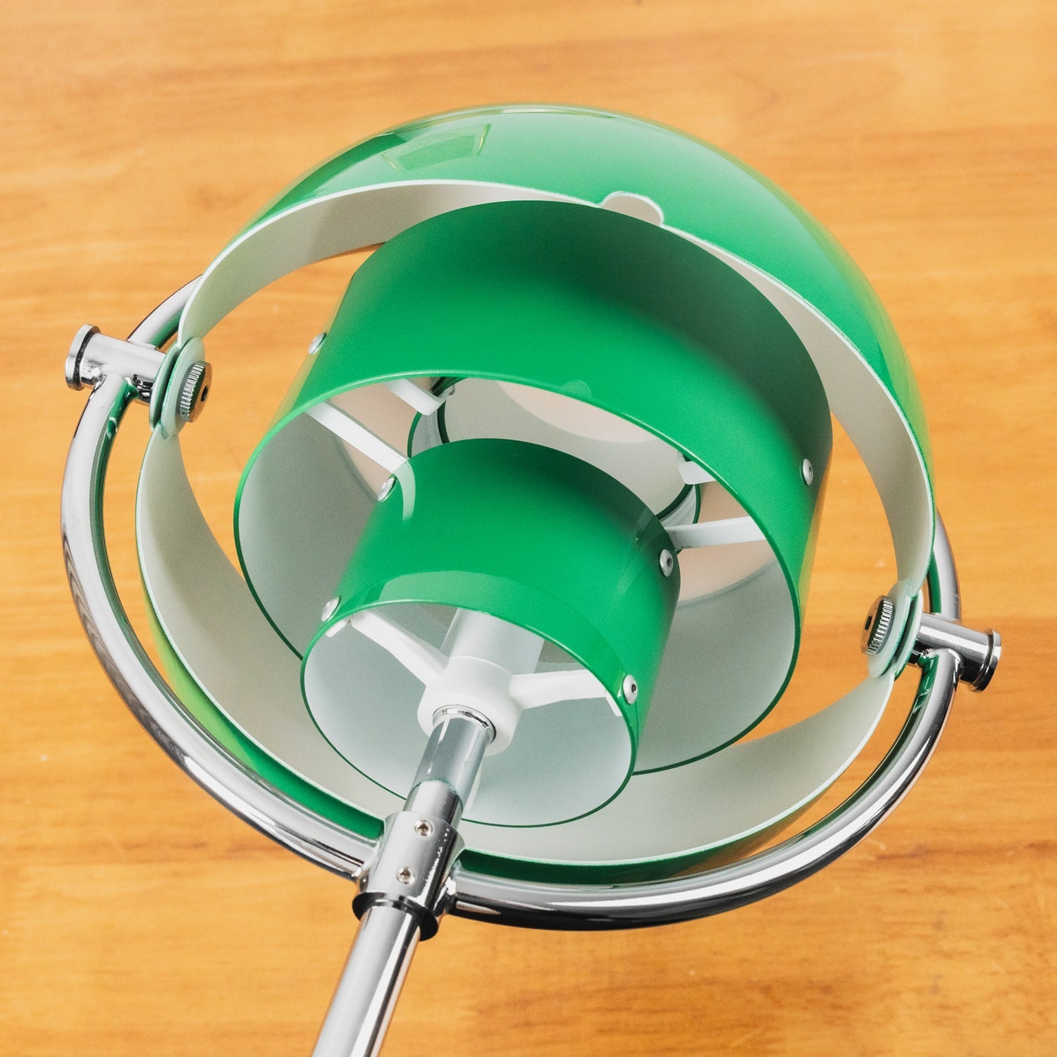 Draagbare Tafellamp met Geïntegreerde LED en USB-Oplaadbare Batterij – Dimbaar 330 Lumen 3000K Modern Design | Sansoti