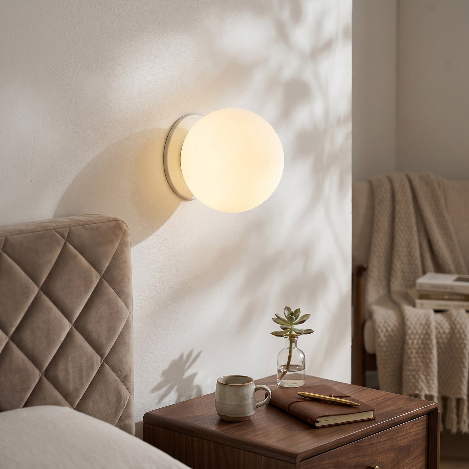 Glazen Wandlamp met Gouden of Zilveren Fitting – Modern Design voor Slaapkamer en Woonkamer | Sansoti