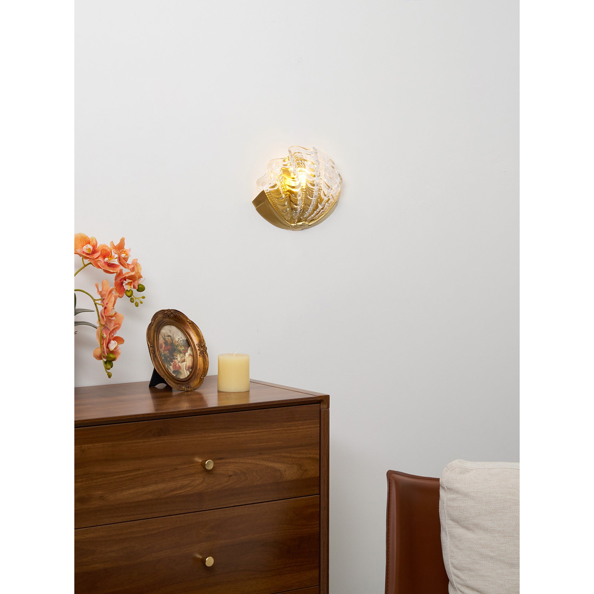 Glazen Wandlamp Schelp Design Messing & Glas Luxe Afwerking voor Gang en Slaapkamer | Sansoti
